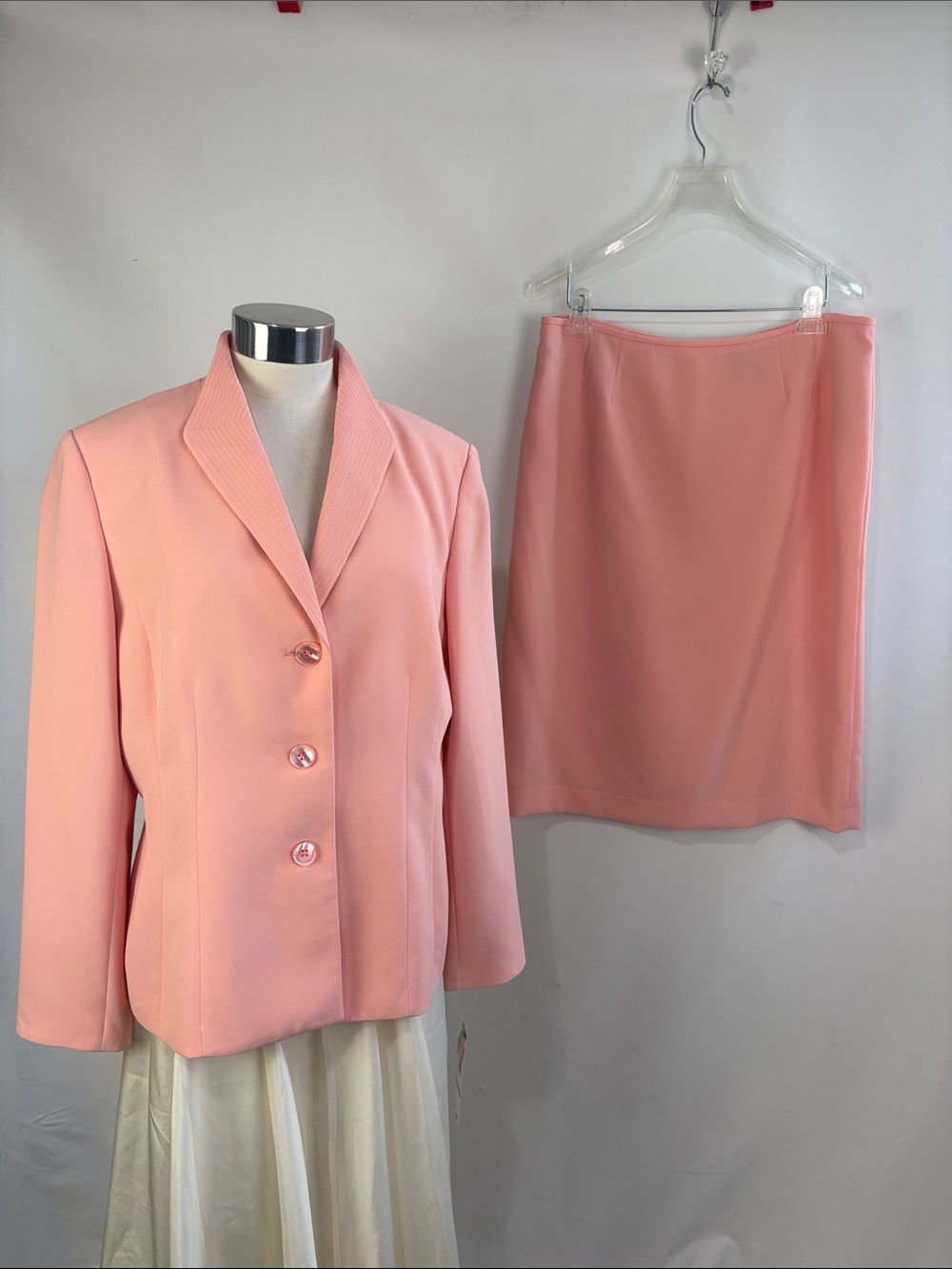 NWT EVAN PICONE JACKET SKIRT SET